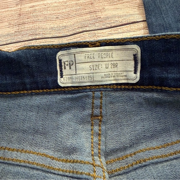 Free People Busted Knee Skinny Jeans - 28 - Picture 6 of 7